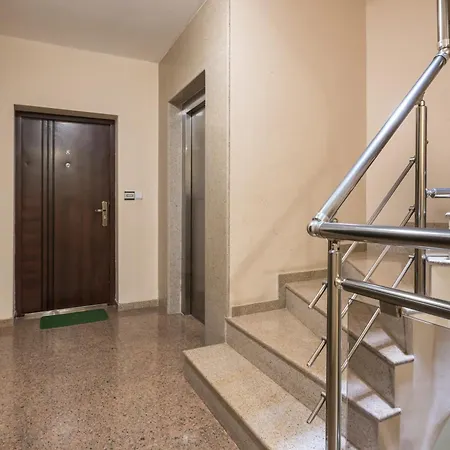 Apartamento Stylish Place Near The *